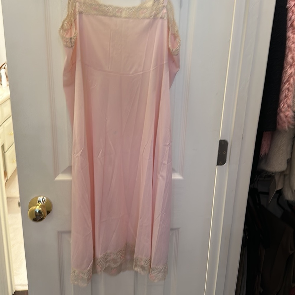 Vanity Fair vintage chemise slip size 38. Pink lace - Picture 5 of 9